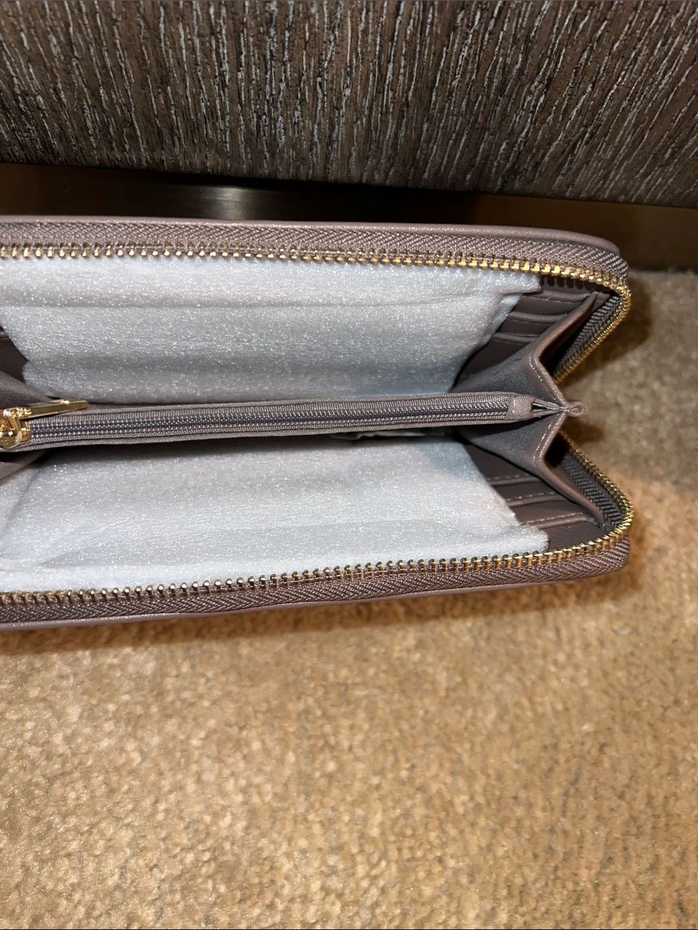 Wallet - Picture 3 of 3